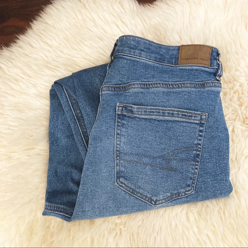 American Eagle Stretch High rise skinny tampered leg jeans